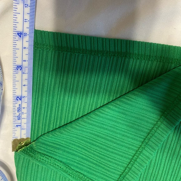 Melissa Paige belted short sleeve top, NWT - Picture 10 of 12